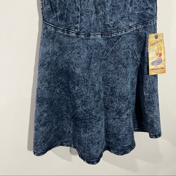 Judy Blue Vintage A-Line Skater Dress In Dark Blue Acid Wash Open Back Size L - Picture 2 of 10